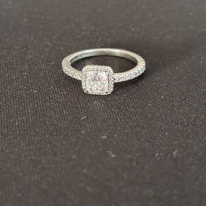 Pandora square sparkle halo ring Size 8.5 ALE 925 58